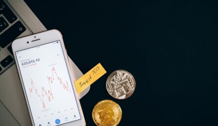 XTB prawie zaoferowało inwestowanie w ETF na Bitcoina. Prawie