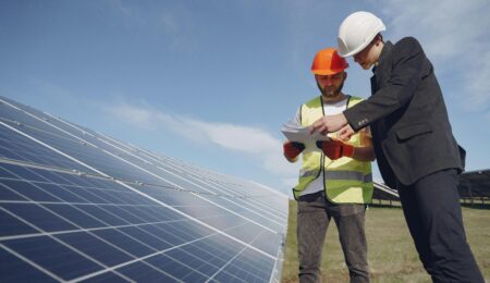 Właściciele fotowoltaiki mają dość niskich stawek odkupu energii i grożą ogólnopolskim strajkiem